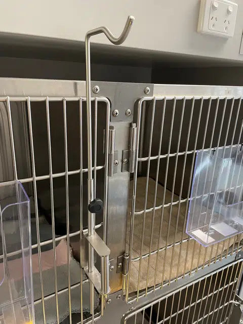 Vet1 Stainless Slimline Cage Mount IV / Infusion Pump Stand
