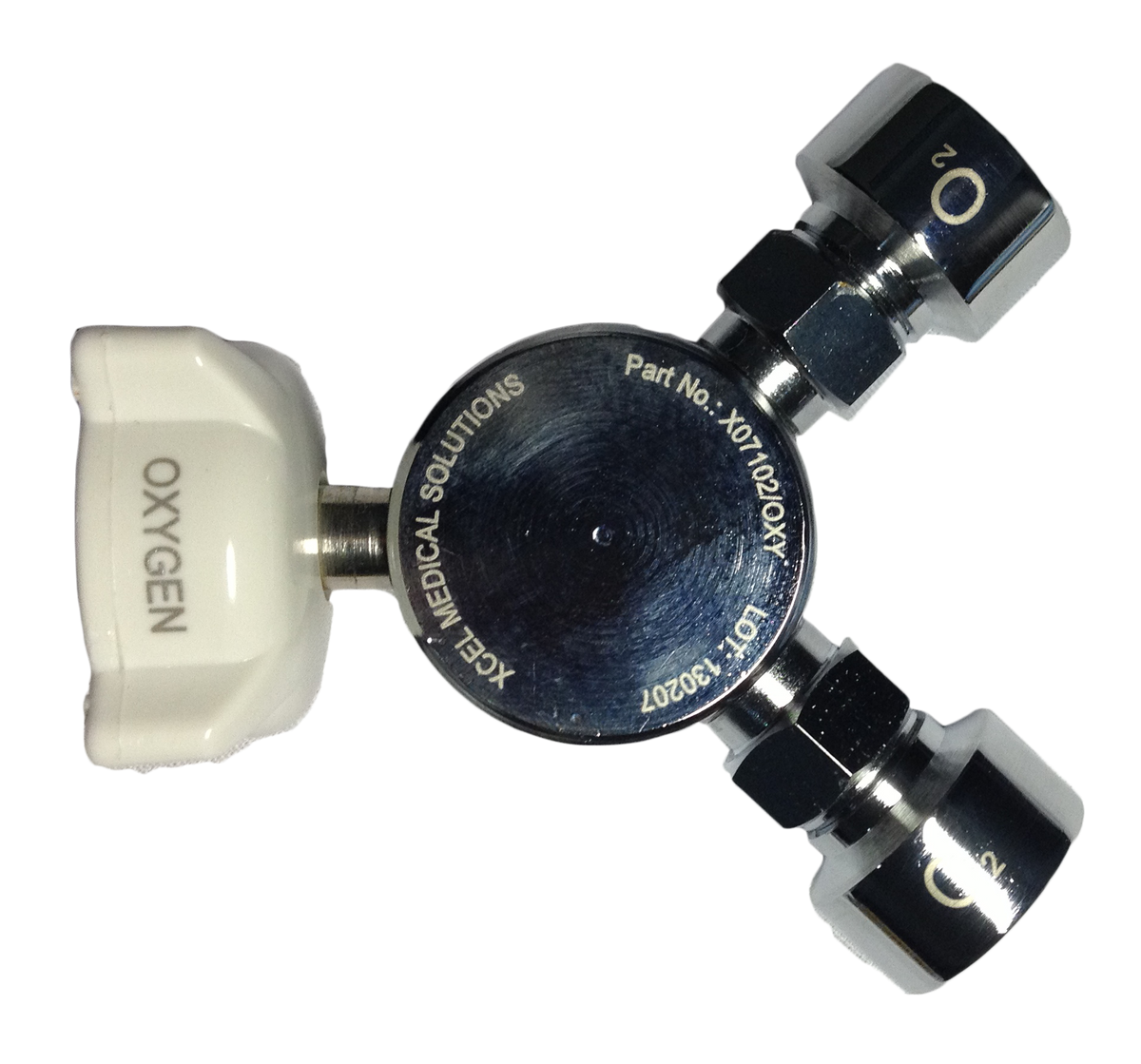 Oxygen supply dual outlet with hand wheel